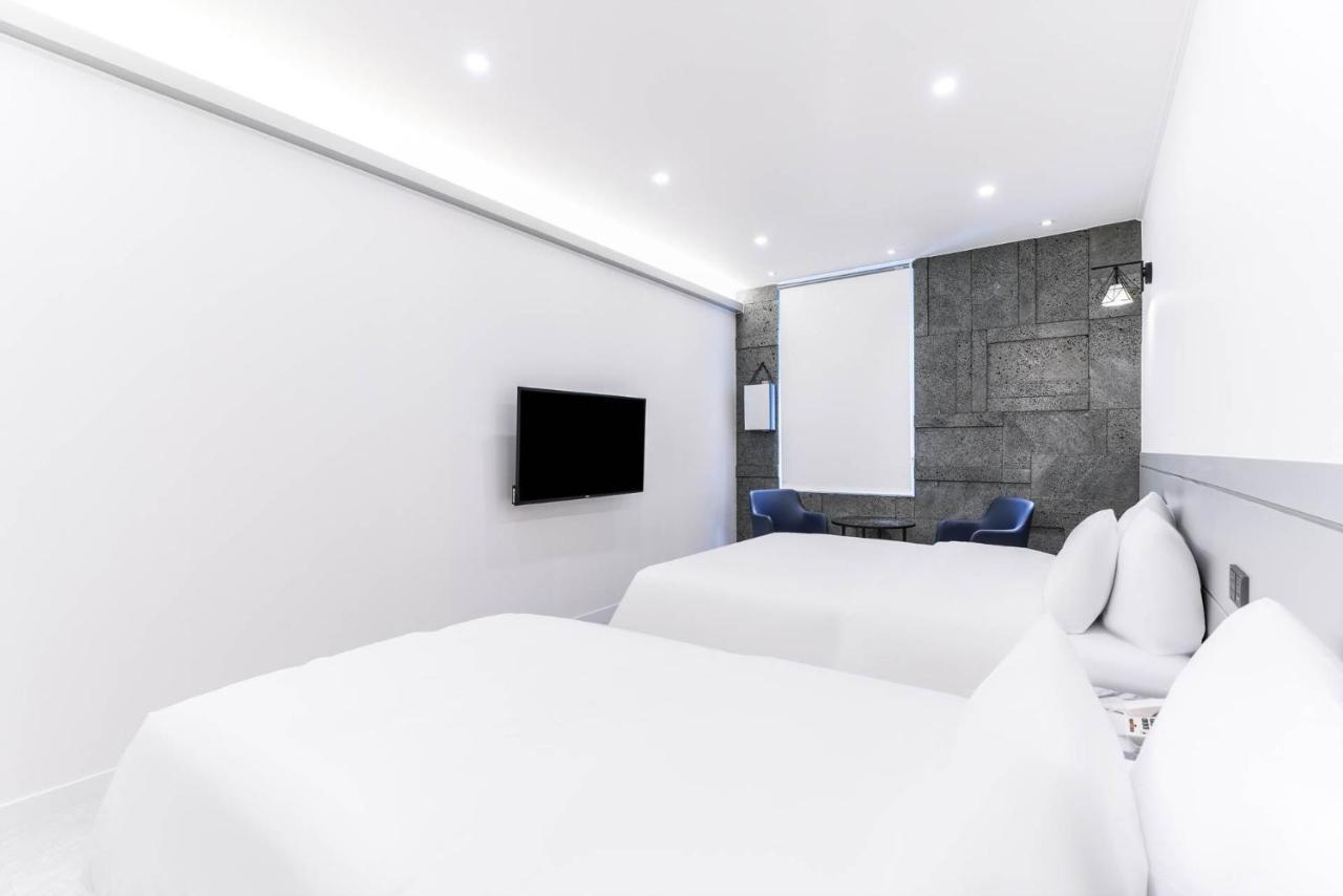 Pyeongtaek Godeok Rich Stay Hotel Buitenkant foto