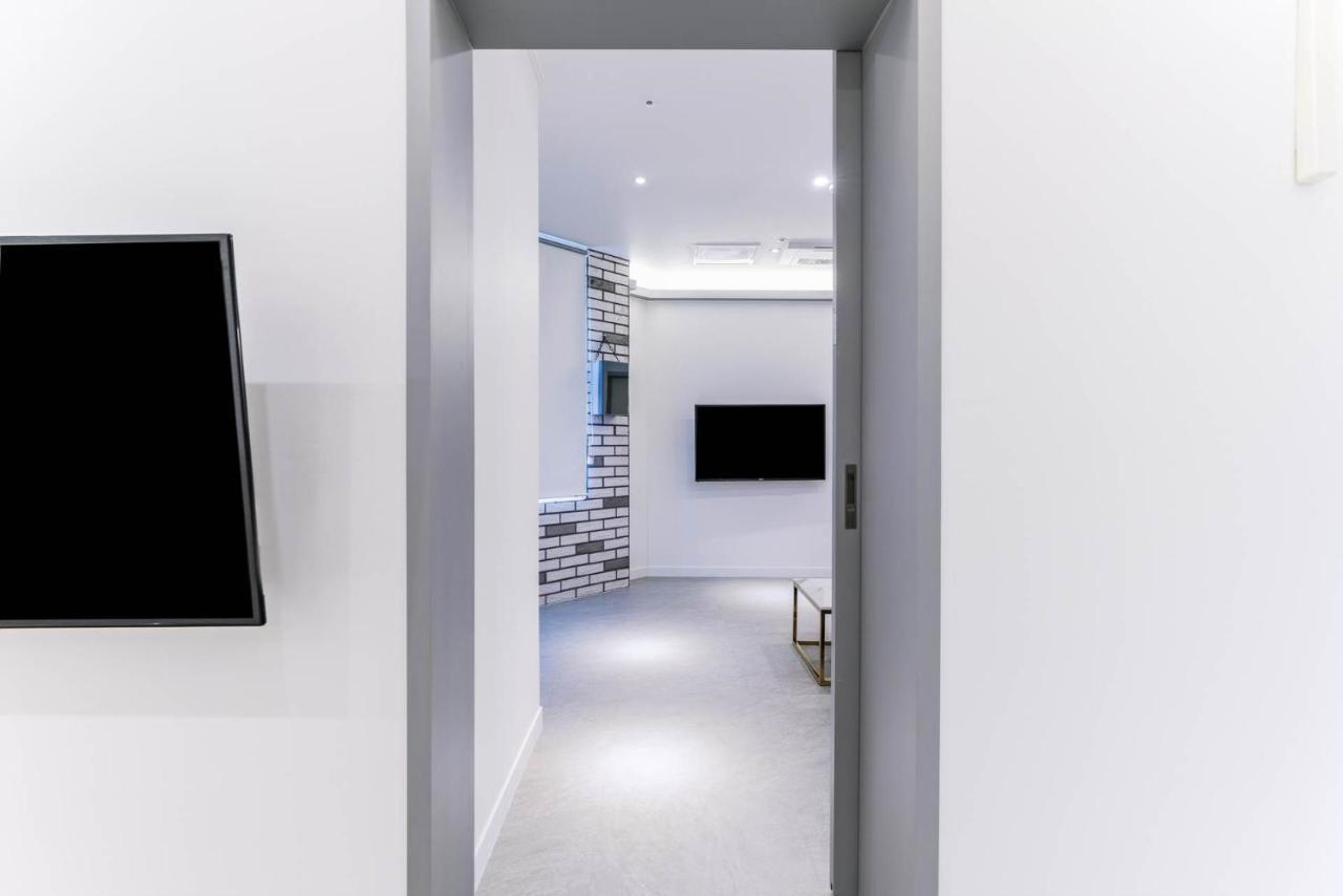 Pyeongtaek Godeok Rich Stay Hotel Buitenkant foto